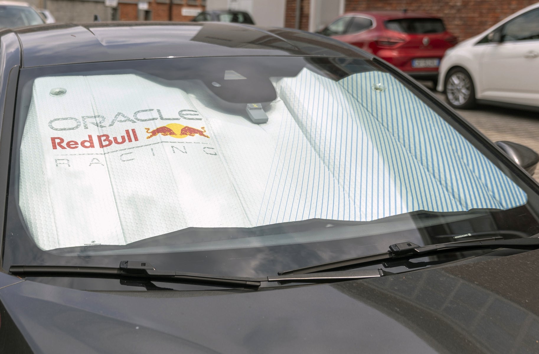 PARE-SOLEIL AVANT GRIS 140X70CM ORACLE RED BULL RACING