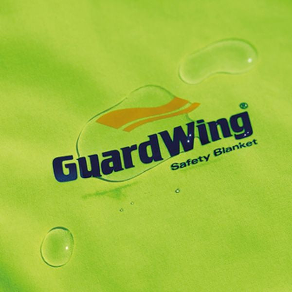 COUVERTURE DE SECURITE REFLECHISSANTE CONFORT 150X200CM GUARDWING