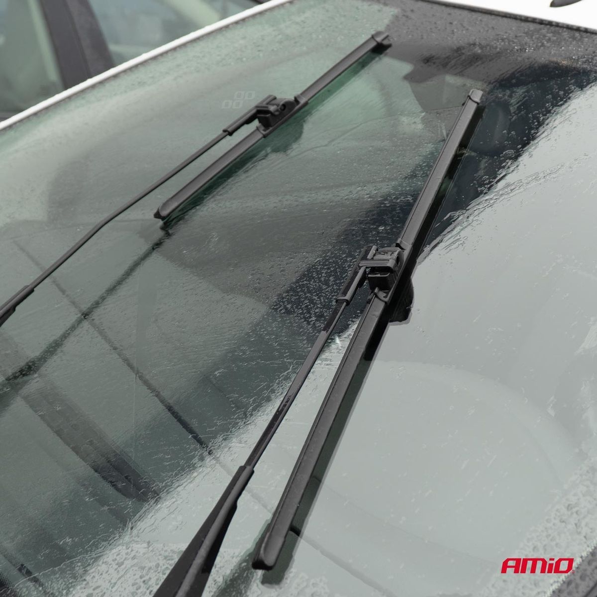 BALAI ESSUIE GLACE MULTICONNECT 21" 530MM AMIO