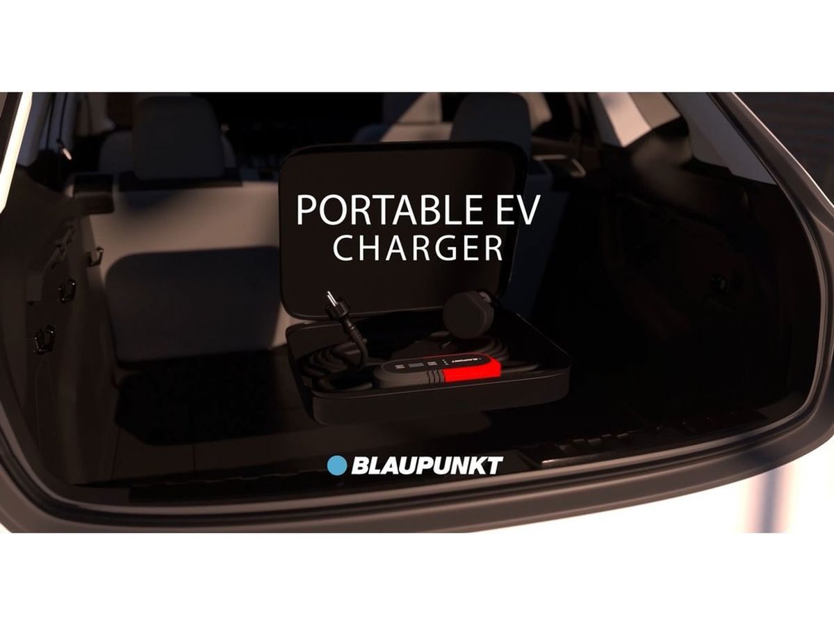 CHARGEUR PORTABLE 230V CABLE 8 METRES POUR VEHICULE ELECTRIQUE 8-16AMP MONO