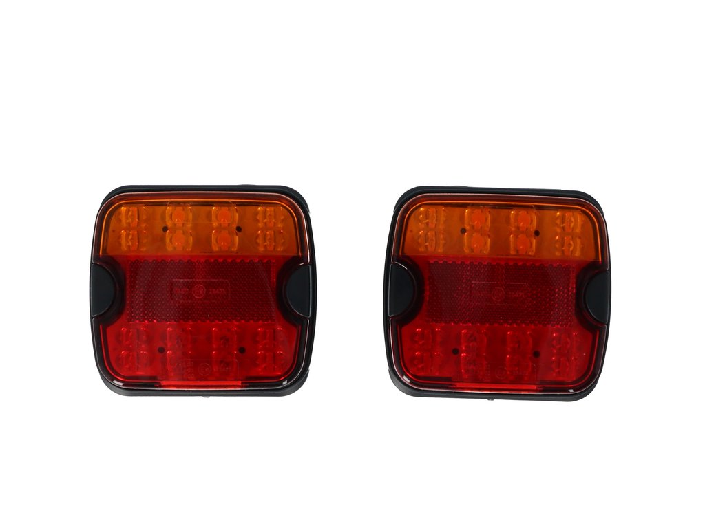 Feux Remorque LED Sans Fil Aimantés - 4 Fonctions, IP67, Batterie Rechargeable, Prise 7 Broches