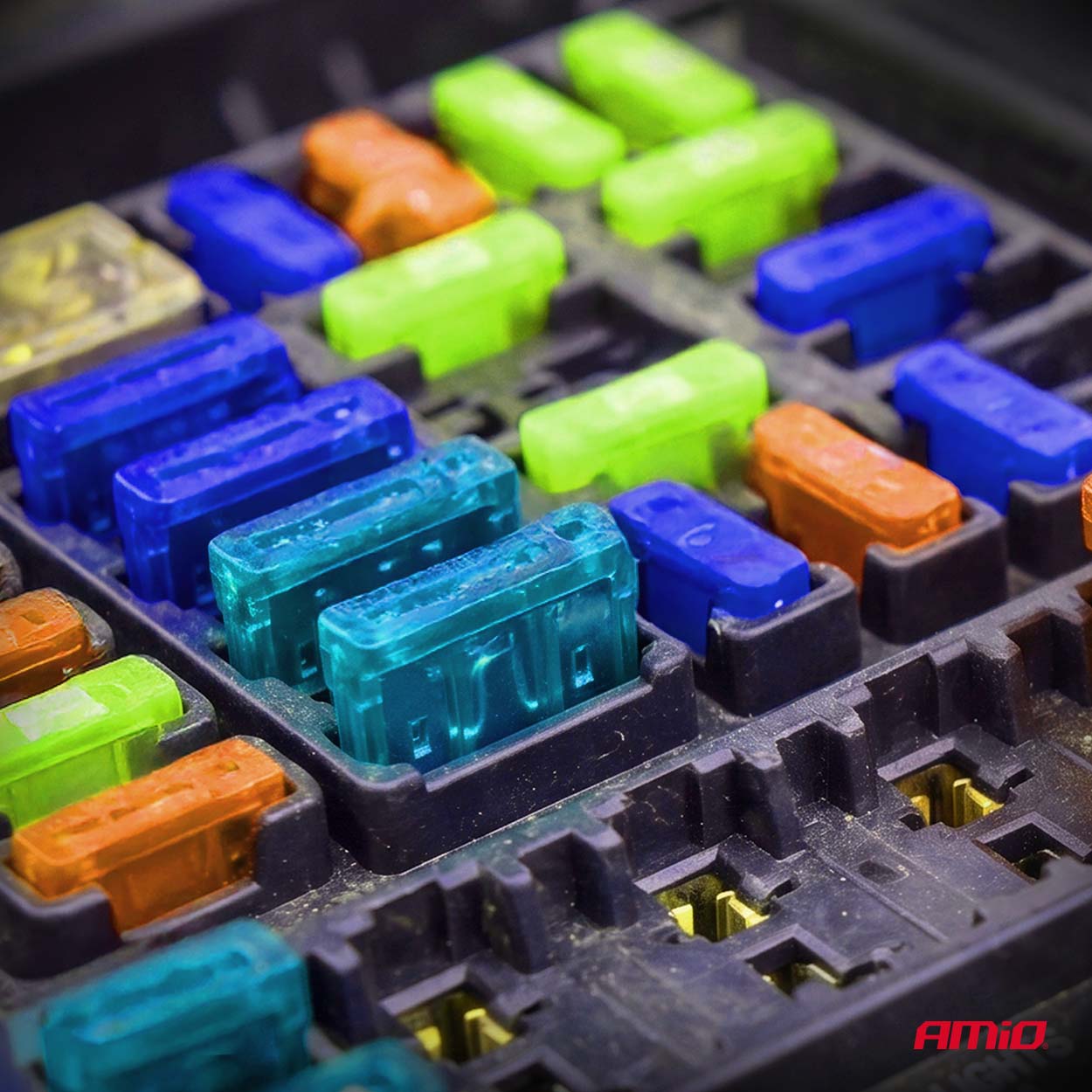 MINI FUSIBLES 15A 3PCS AMIO