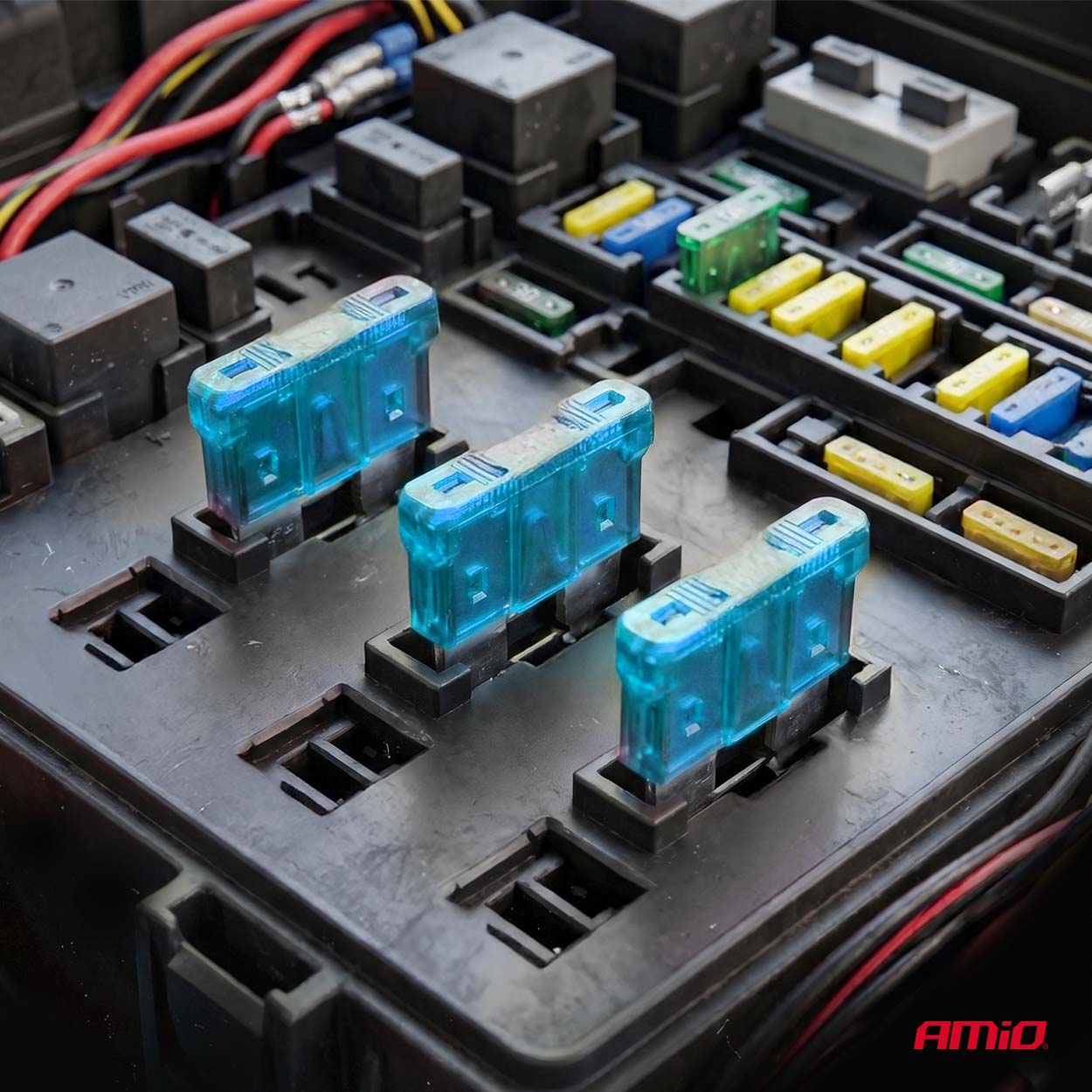 FUSIBLES STANDARD 15A 3 PCS AMIO