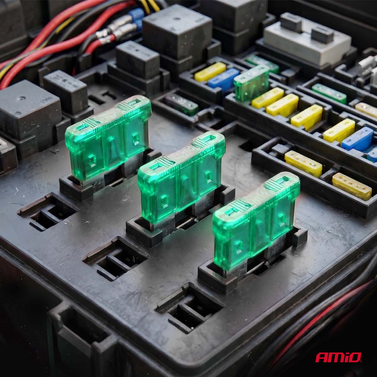 FUSIBLES STANDARD 30A 3 PCS AMIO