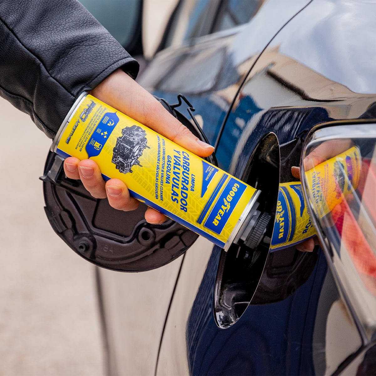 NETTOYANT CARBURATEUR ET SOUPAPES ESSENCE 300ML GOODYEAR