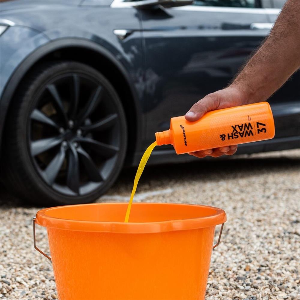 SHAMPOING ET CIRE 500ML - MCLAREN RACING